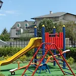 Cozy 1 Bed In Lesso Complex