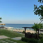 Cozy 1 Bed In Lesso Complex Apartman *