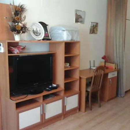 Apartmán Cozy 1 Bed In Lesso Complex