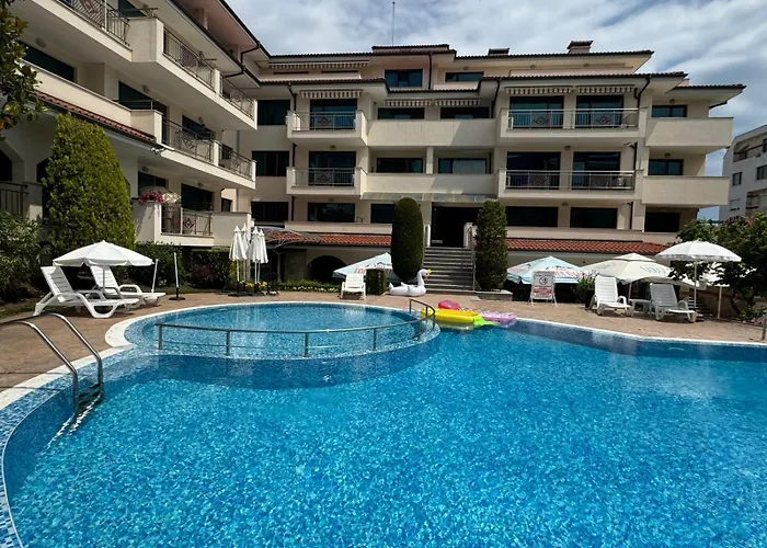 Cozy 1 Bed In Lesso Complex Ravda