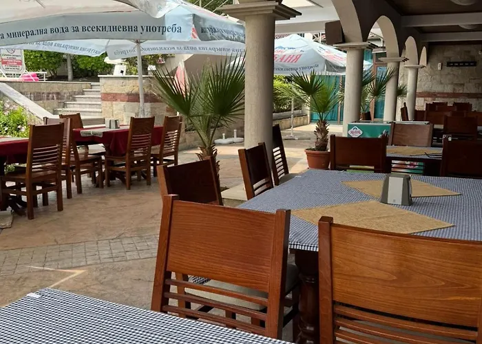 Apartment Cozy 1 Bed In Lesso Complex Ravda