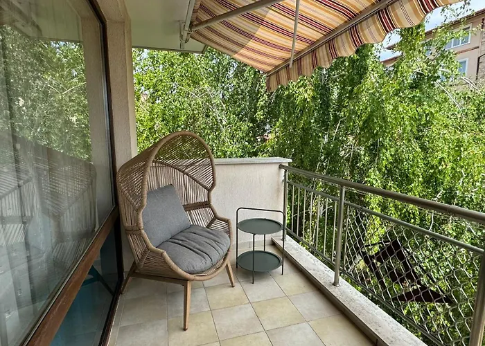 Cozy 1 Bed In Lesso Complex * Ravda