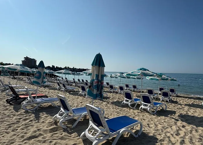 Cozy 1 Bed In Lesso Complex Ravda