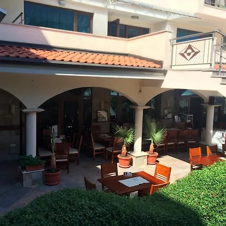 Apartment Cozy 1 Bed In Lesso Complex *