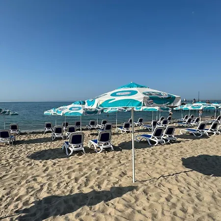 Apartment Cozy 1 Bed In Lesso Complex