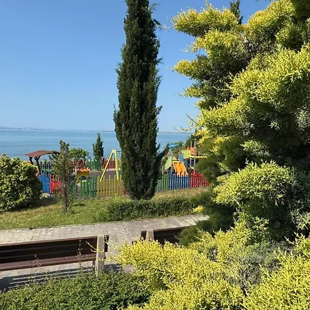 Apartment Cozy 1 Bed In Lesso Complex